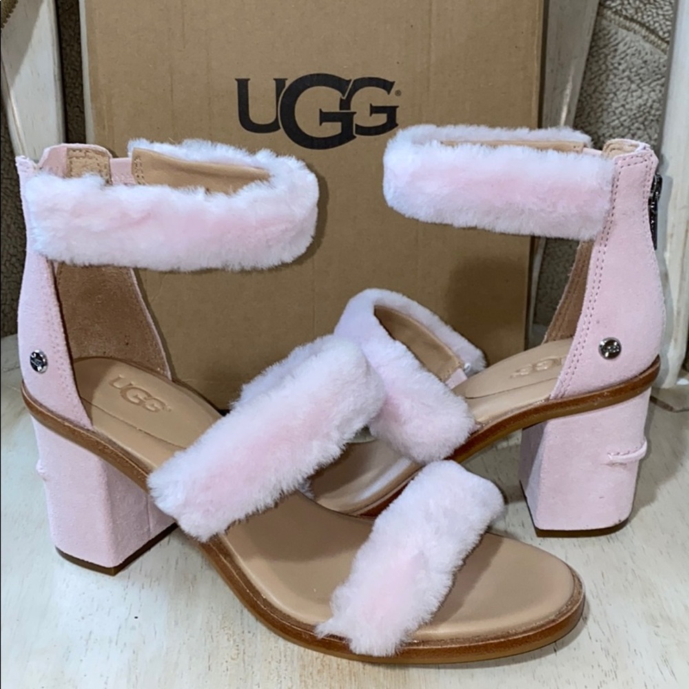 AUTH NIB UGG Del Rey Fluff Heel US6 light pink